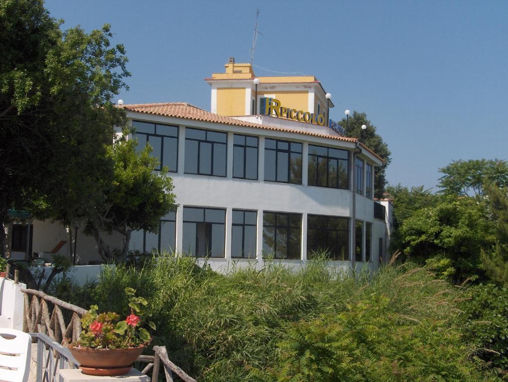 Hotel Piccolo Paradiso Di ローディ・ガルガーニコ エクステリア 写真
